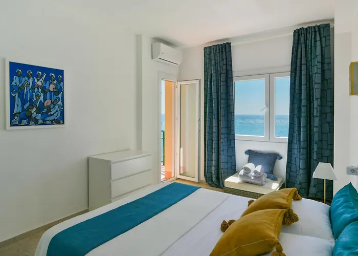 La Palomita Espectacular Vista Al Mar פואנגירולה